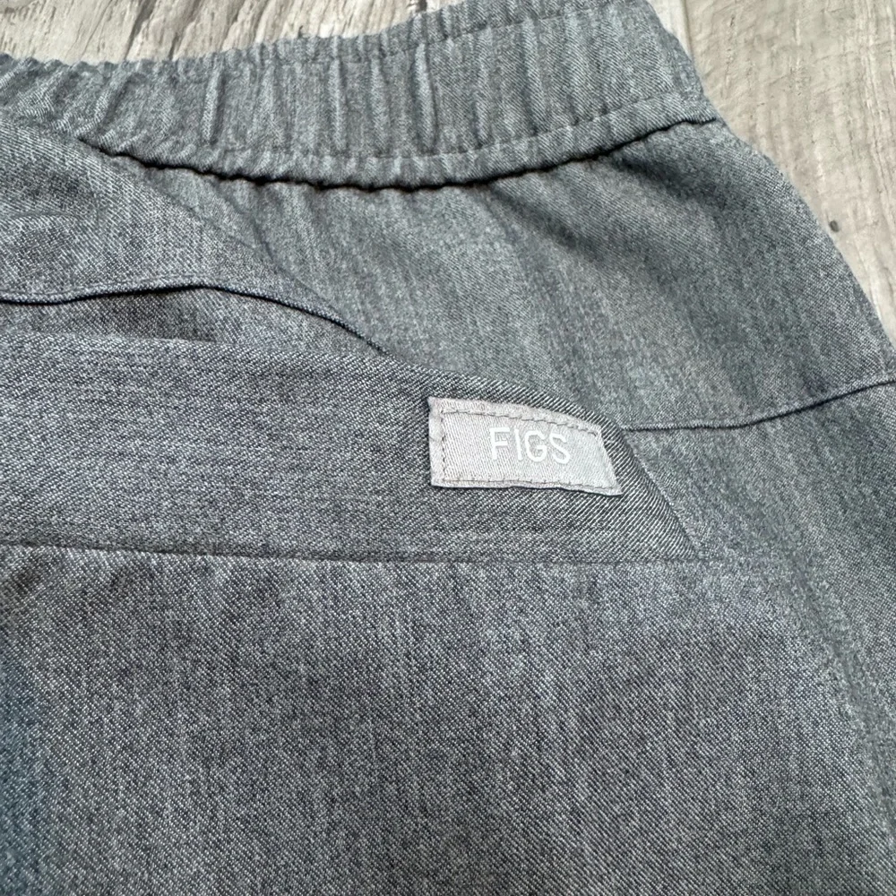 Figs Mens Tansen Gray Jogger Scrub Pants Large - Picture 9 of 9